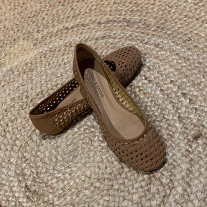 Lucky brand flats- size 9
